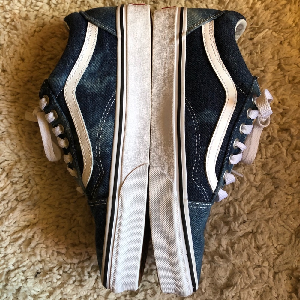 Blue/Acid washed denim Vans